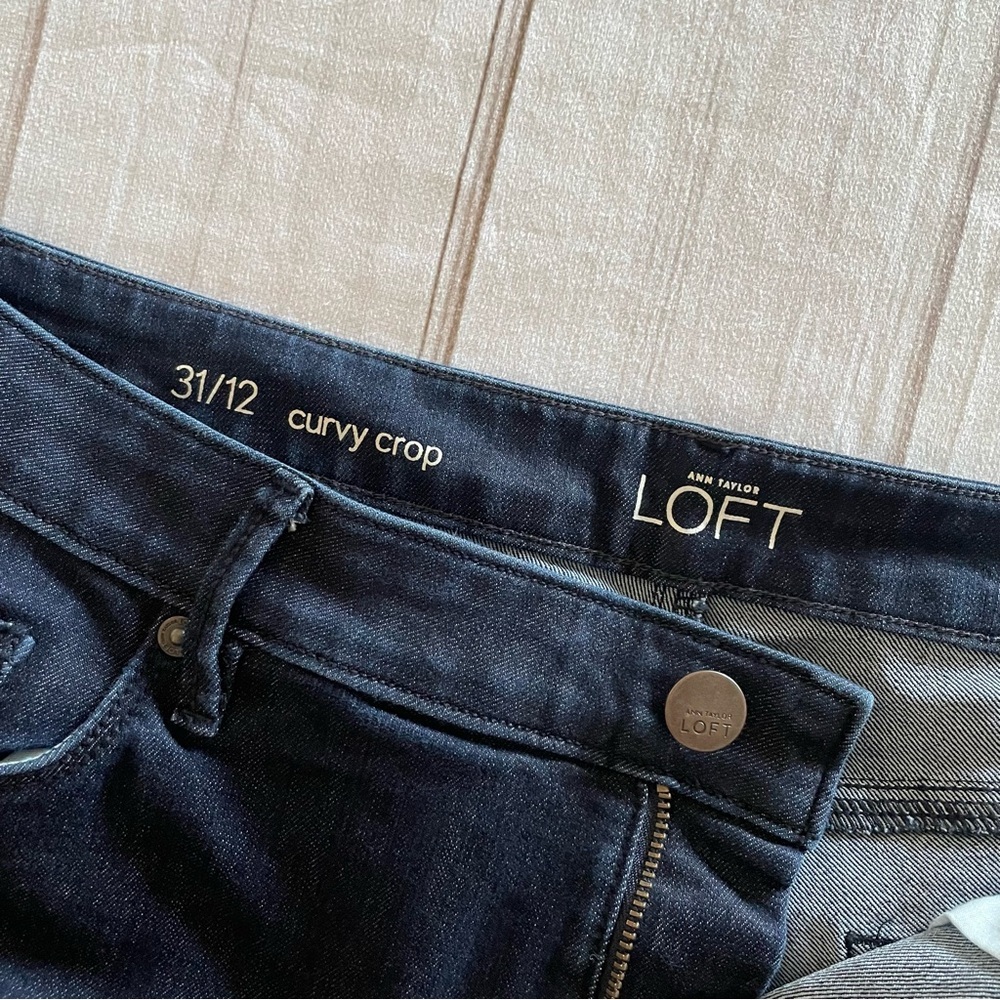 Loft Curvy Crop Jeans Pants Women’s 12 Dark Wash Blue Casual Boho Stretch EUC - Picture 6 of 10